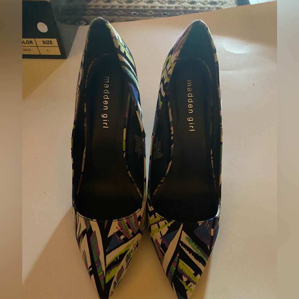Madden Girl Stiletto splash paint